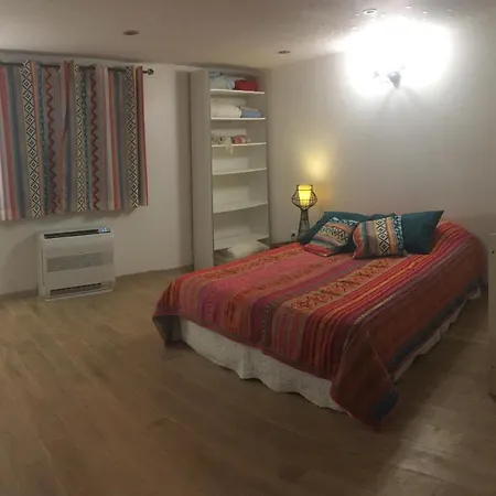 Villa Loft D'exception 350m2 Spacieux Et Lumineux Avec Piscine A 15 Min De La Aimargues
