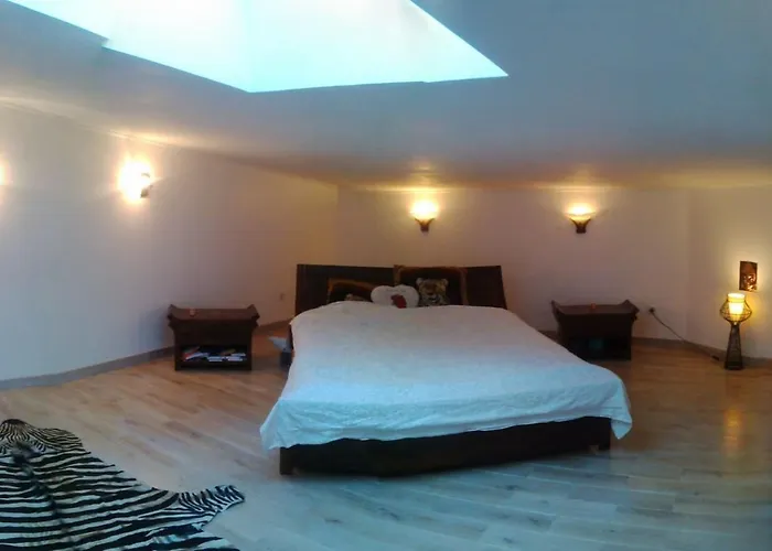 Loft D'exception 350m2 Spacieux Et Lumineux Avec Piscine A 15 Min De La