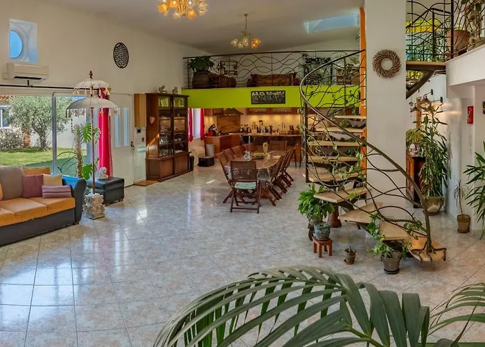 Loft D'exception 350m2 Spacieux Et Lumineux Avec Piscine A 15 Min De La Villa *