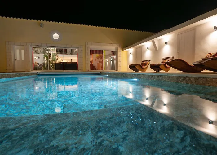 Villa Loft D'exception 350m2 Spacieux Et Lumineux Avec Piscine A 15 Min De La *