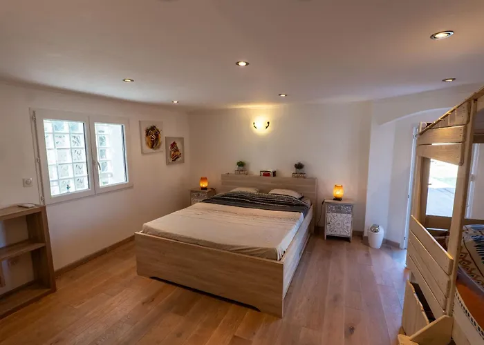 Loft D'exception 350m2 Spacieux Et Lumineux Avec Piscine A 15 Min De La