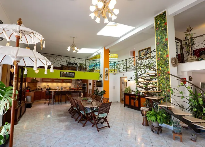 Loft D'exception 350m2 Spacieux Et Lumineux Avec Piscine A 15 Min De La Villa